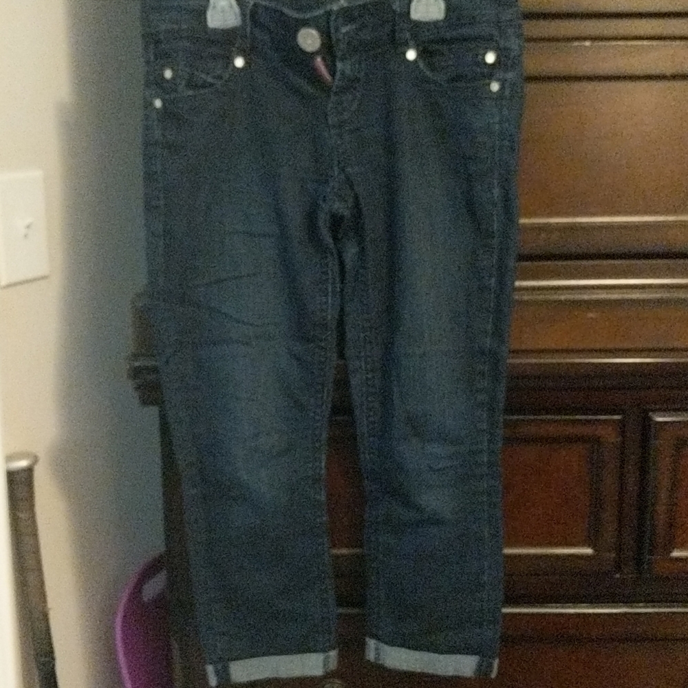 Capris